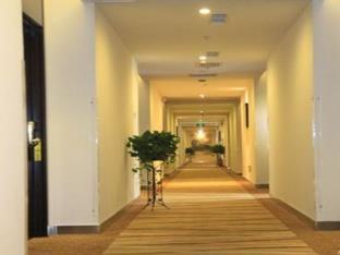 Super 8 Shuang Jing Qiao East Hotel Beijing Exterior photo